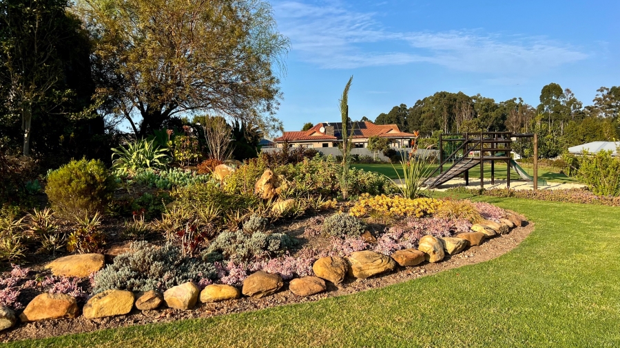 3 Bedroom Property for Sale in Earls Court Lifestyle Estate Western Cape